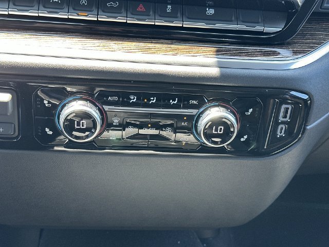 New 2026 Onyx Black GMC Elevation image 26