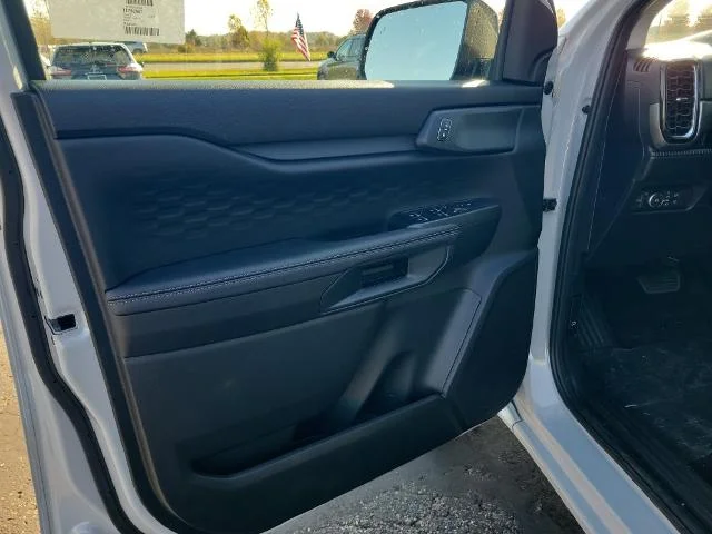 New 2026 Avalanche Ford XLT image 35