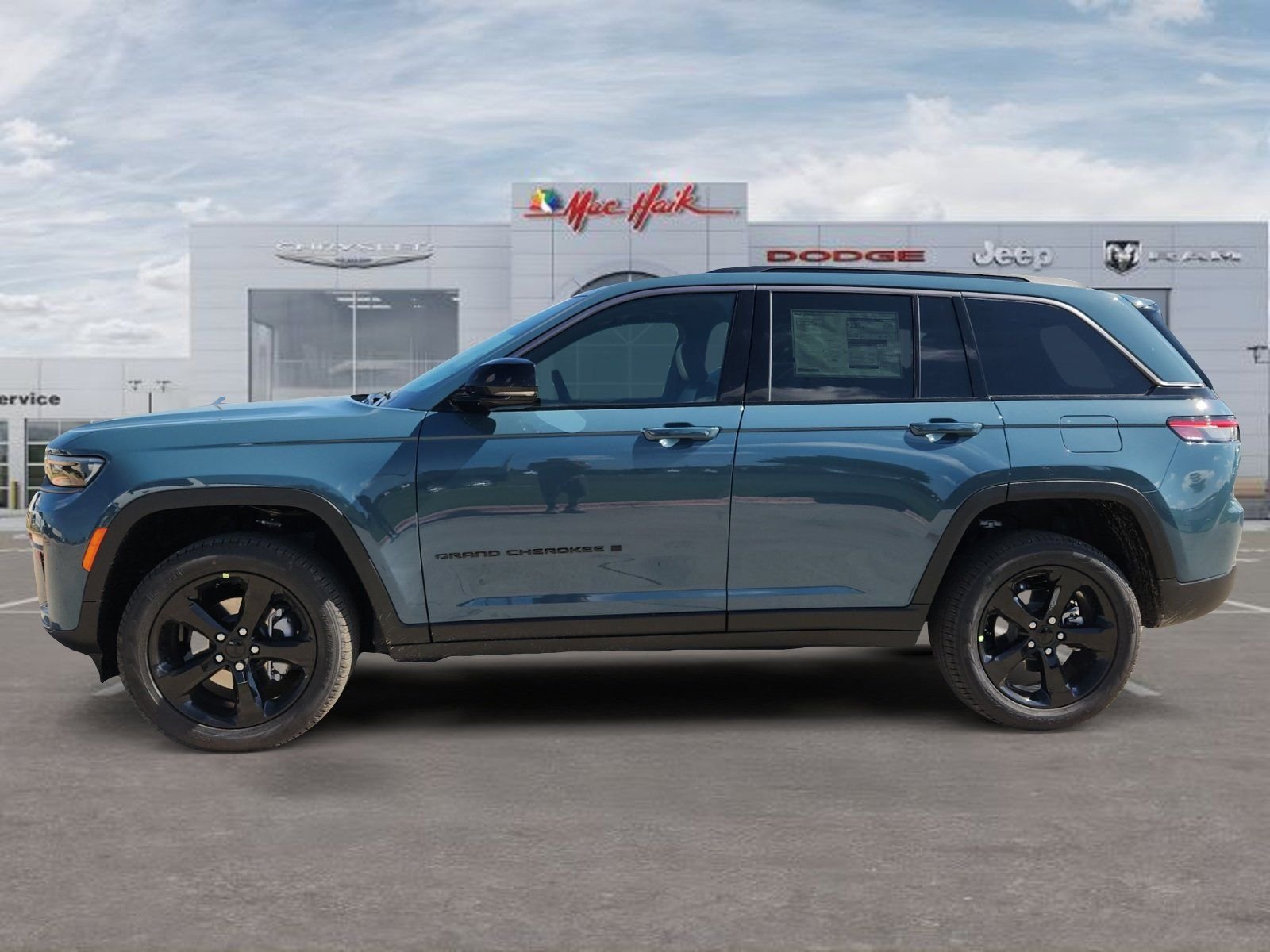 New 2026 Steel Blue Exterior Paint Jeep Limited image 2