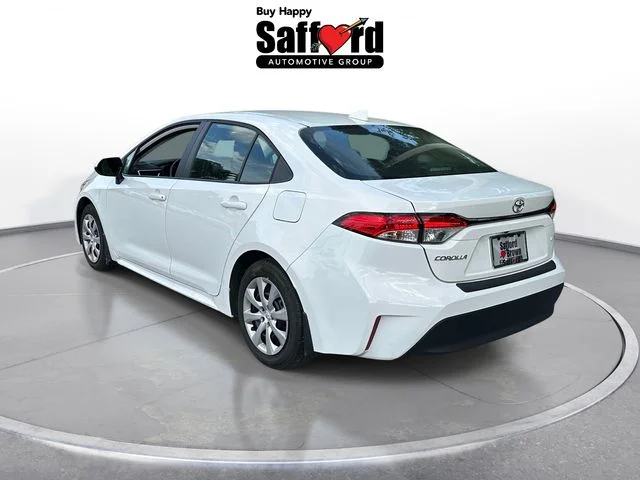 Used 2025 White Toyota LE image 9