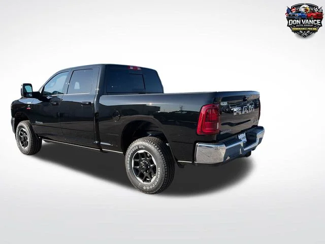 New 2026 Diamond Black Crystal Pearl-Coat Exterior Paint RAM Laramie image 3