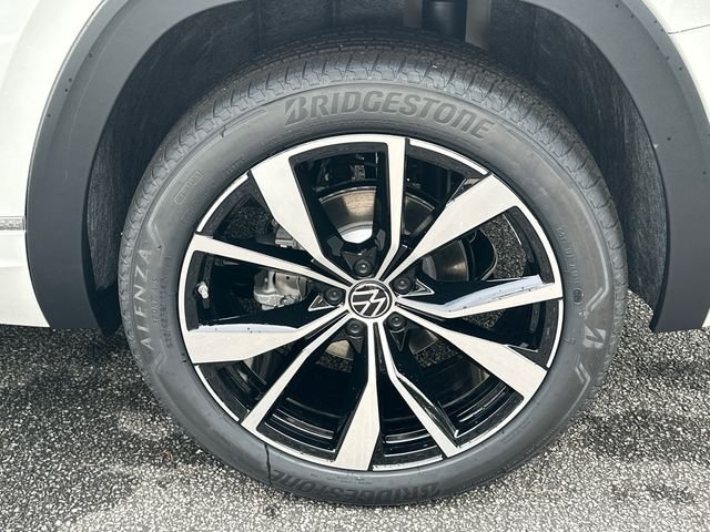 New 2026 White Volkswagen 2.0T SEL Premium R-Line image 20