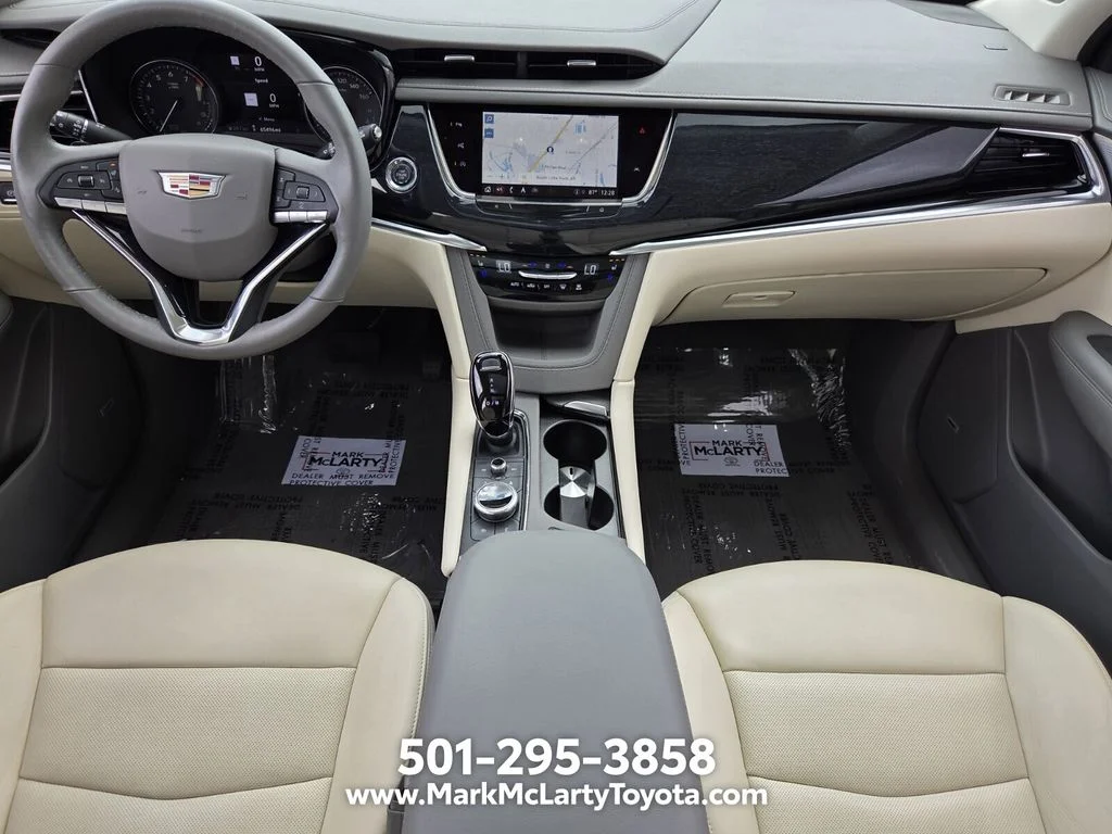 Used 2024 Silver Cadillac Premium Luxury image 12