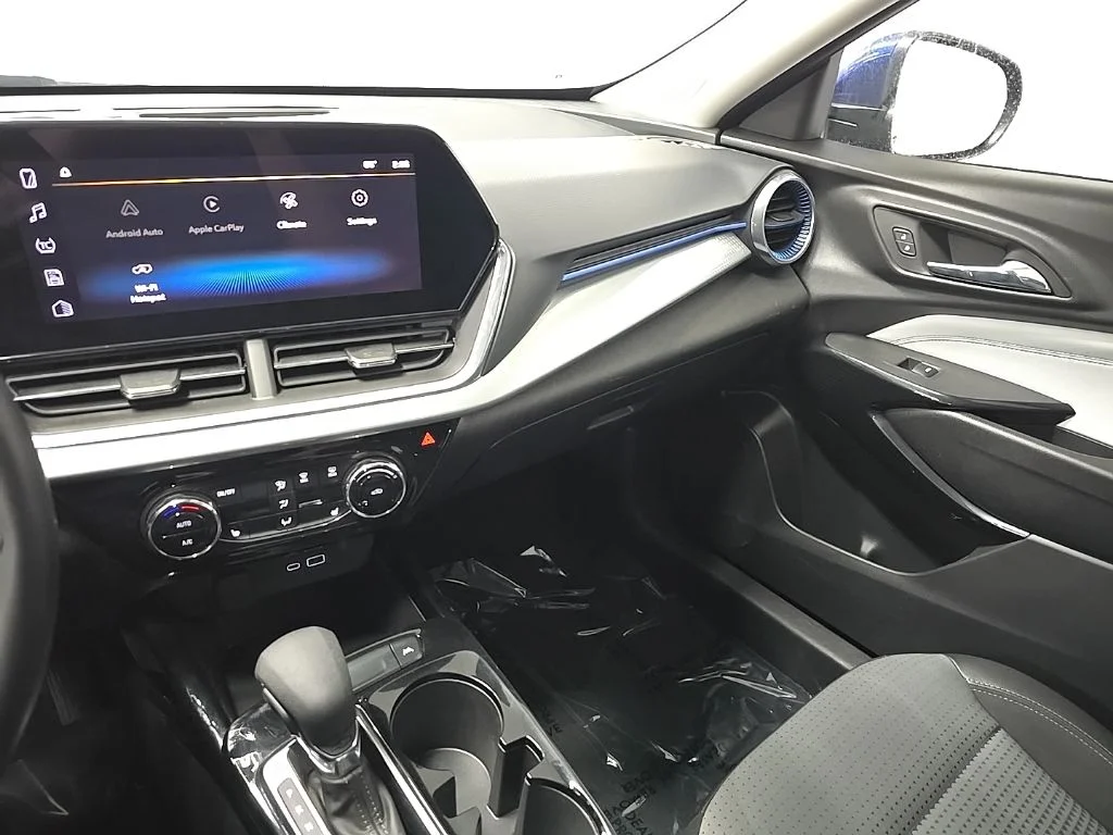 Used 2024 Blue Chevrolet LT image 25