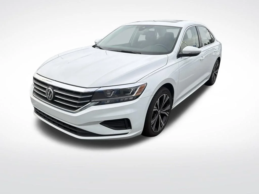2022 Volkswagen Passat 2.0T SE Auto's photo