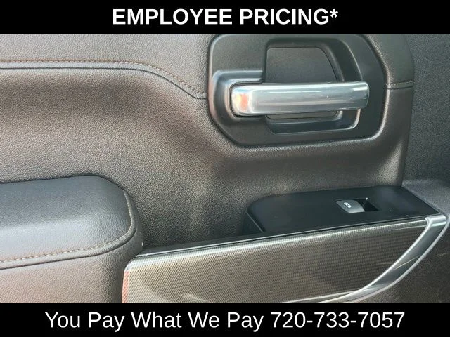 Used 2020 White GMC AT4 image 18