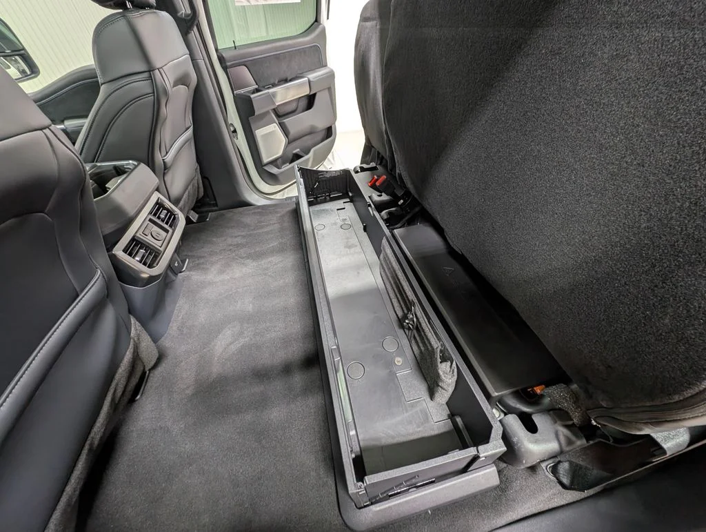 New 2026 Star White Metallic Tri-Coat Ford F-250® Platinum® image 22