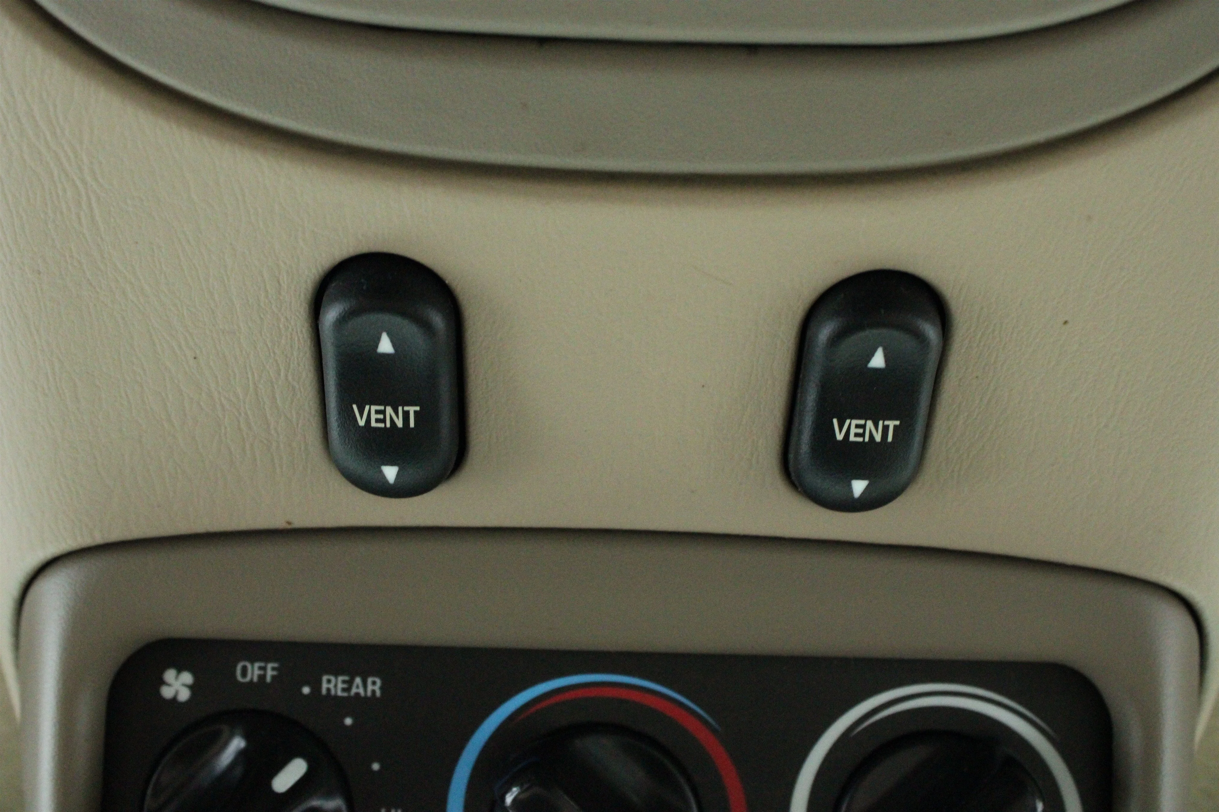 2002 Ford Excursion Limited - Photo 20