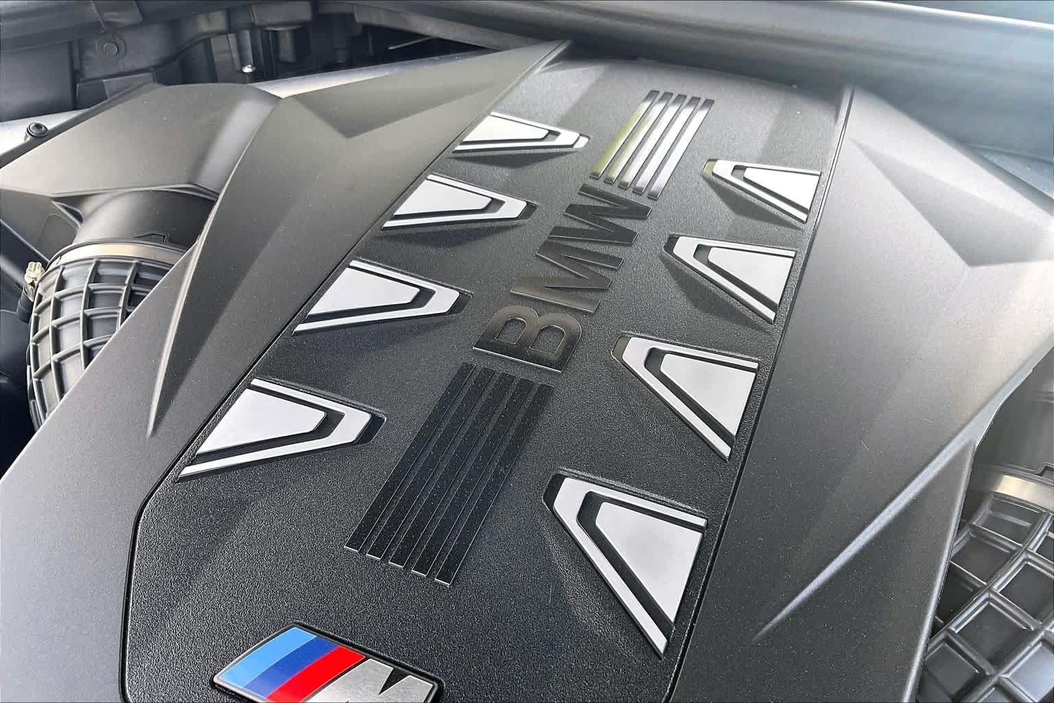 2026 BMW X5 M60i - Photo 17