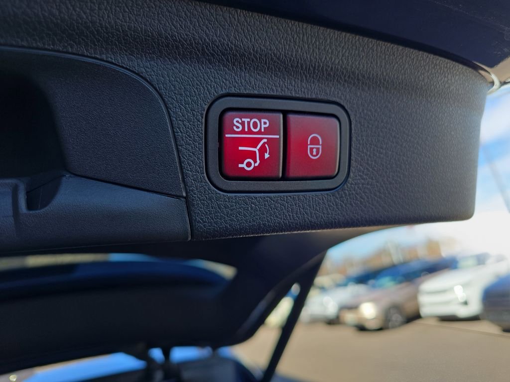 Used 2024 Blue Mercedes-Benz GLE 53 AMG® image 16