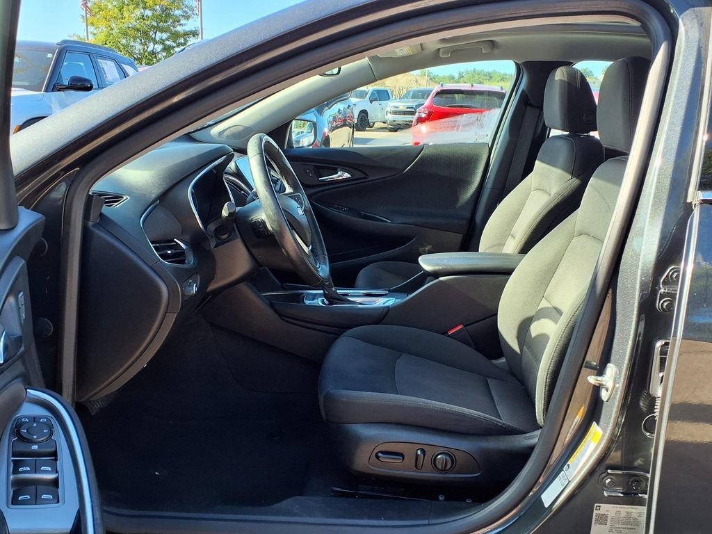 Used 2018 NIGHTFALL GRAY METALLIC Chevrolet LT image 12