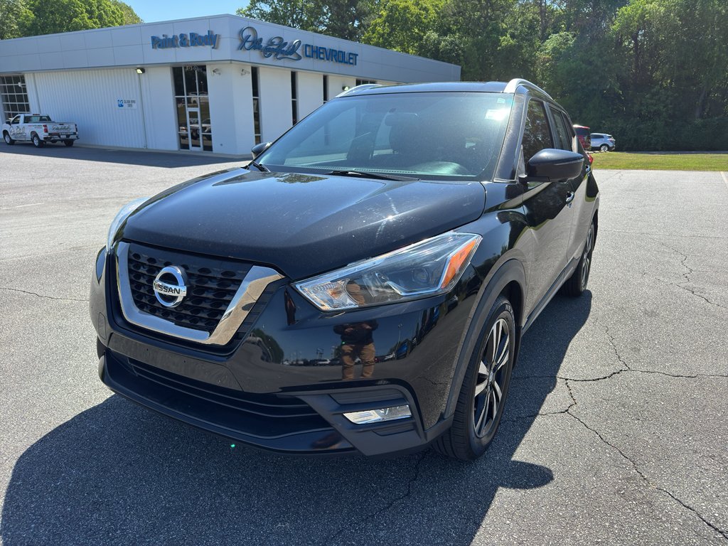 2019 Nissan Kicks SR