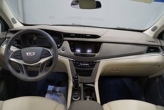 Certified Used 2023 Crystal White Tricoat Cadillac Premium Luxury image 14