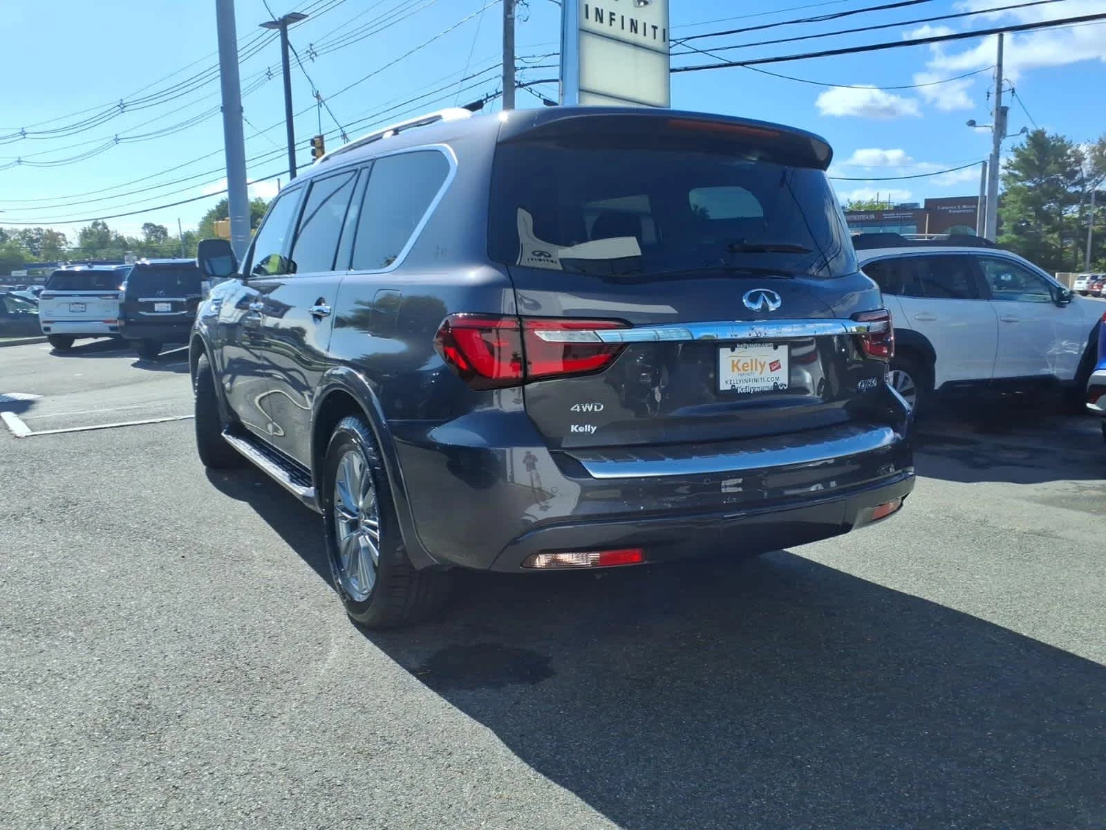 Certified Used 2022 Anthracite Gray INFINITI LUXE image 7