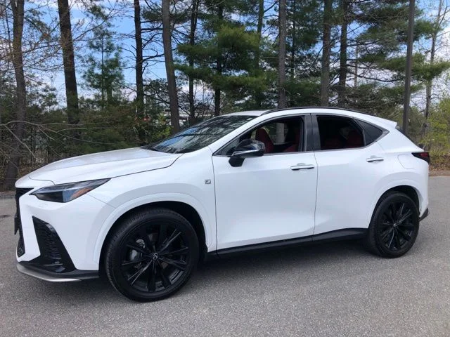 Used 2024 Ultra White Lexus 350 F SPORT Handling image 6