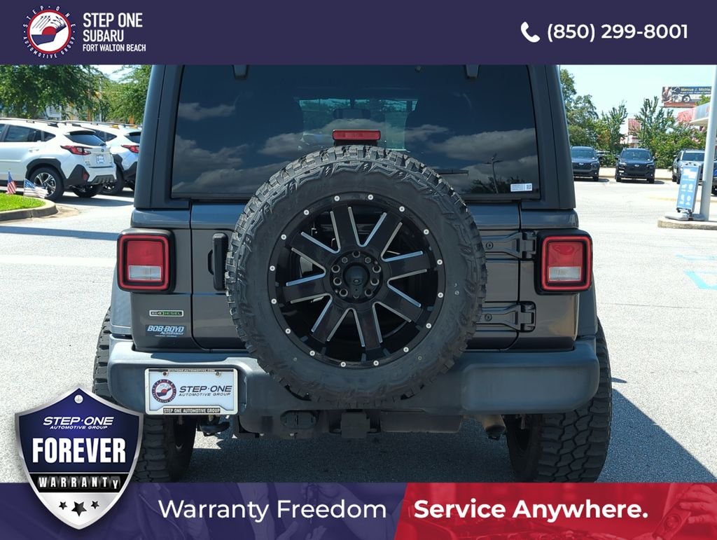 Used 2020 Gray Jeep Unlimited Sport S image 6