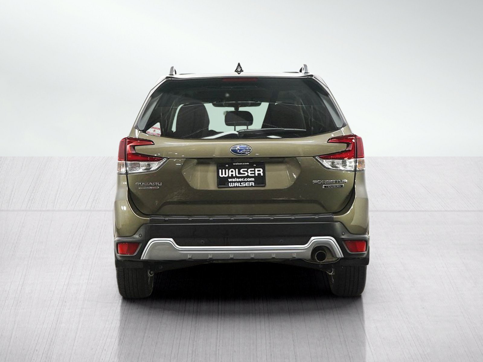 Used 2024 Autumn Green Metallic Subaru Touring image 4