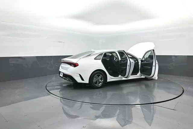 Certified Used 2023 White Pearl Kia LXS image 44