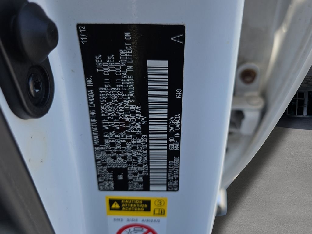 Used 2013 Starfire Pearl Lexus 350 image 24