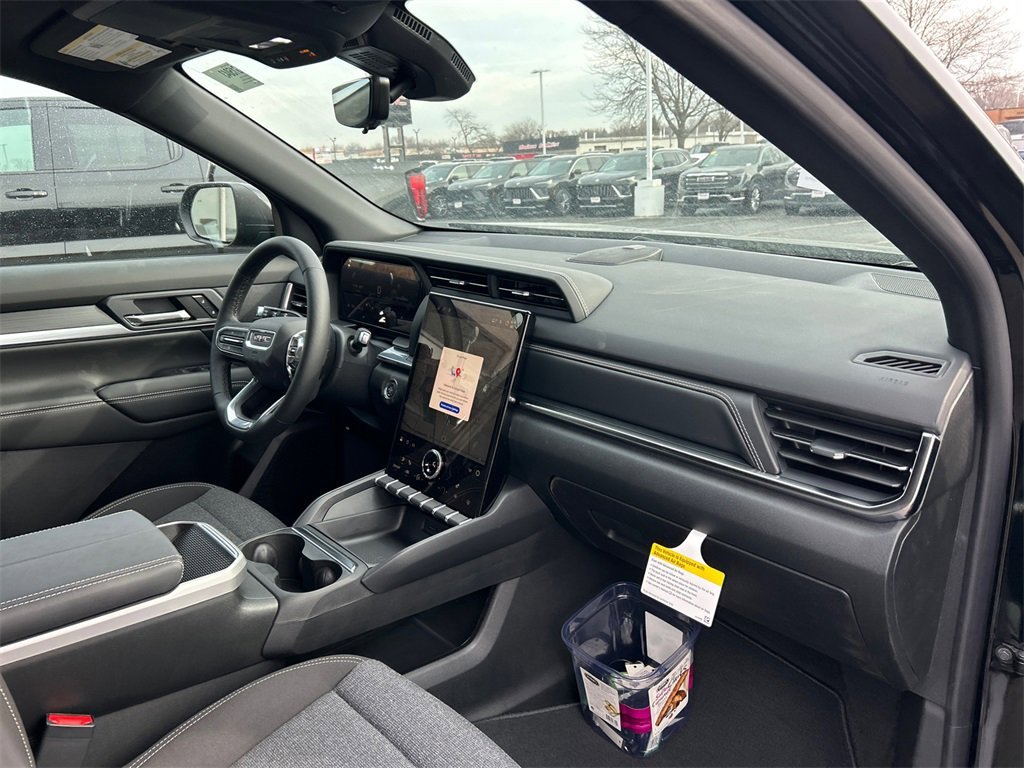 2026 GMC TERRAIN - Image 38