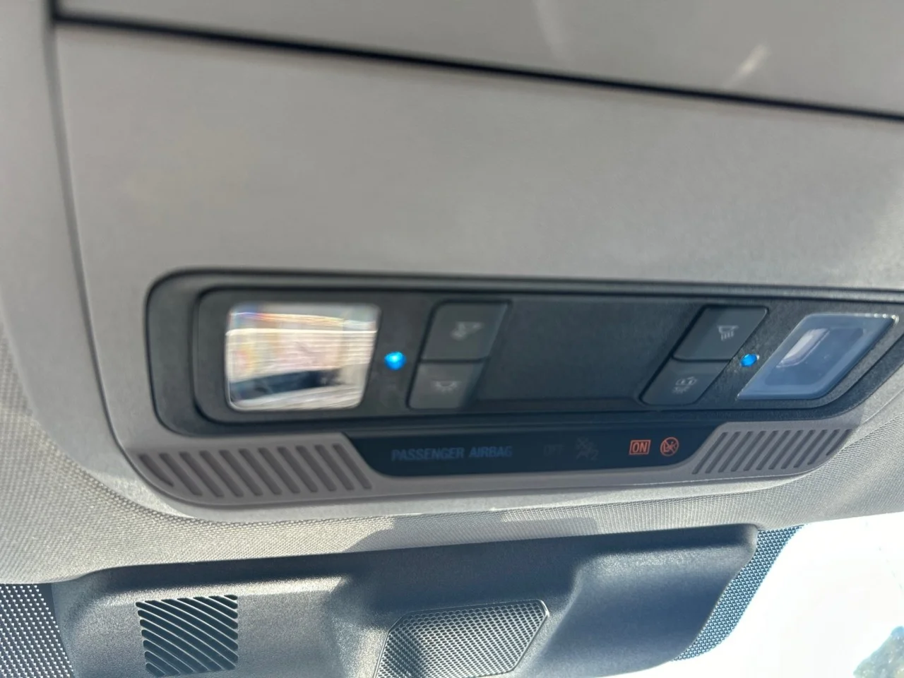 Used 2024 White Ford XL image 18