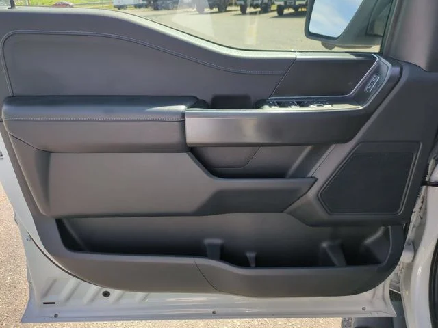 Used 2024 White Ford XLT image 12