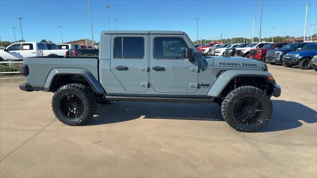 New 2026 Anvil Clear-Coat Exterior Paint Jeep Texas Trail image 9