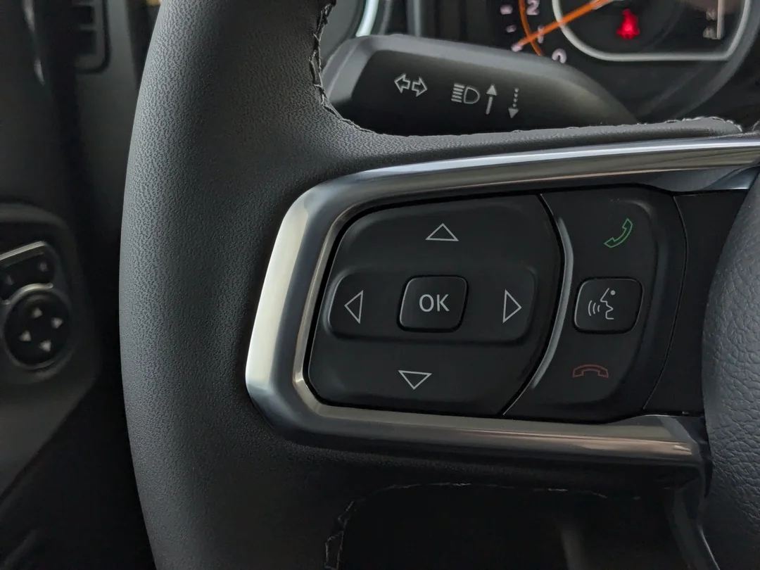 New 2026 Dark blue Jeep Sahara - - 4x4 - McKinley Leather - Body-Color Top - Alpine Audio - Technology Group & More! image 16