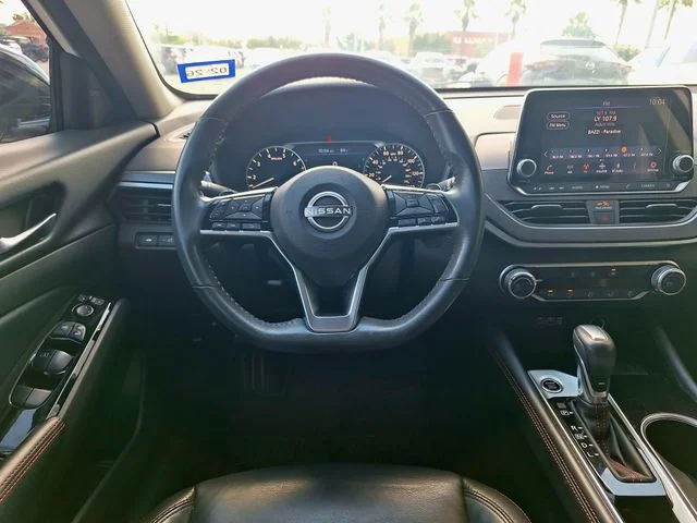 Used 2024 White Nissan 2.5 SR image 13