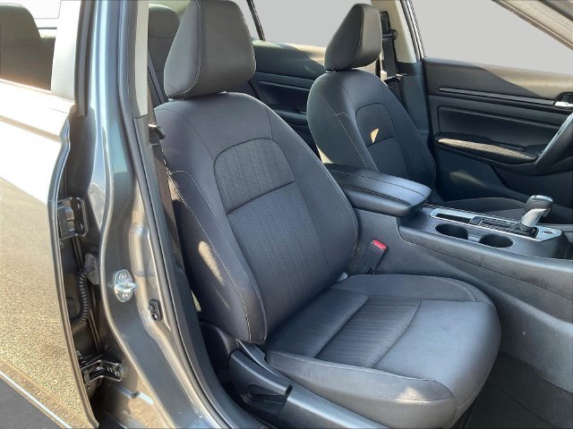 Used 2025 Gray Nissan 2.5 SV image 28