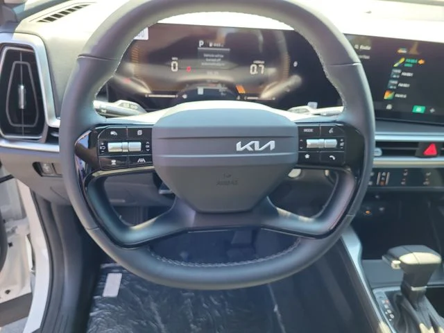 New 2026 Glacial White Pearl Kia LX image 14