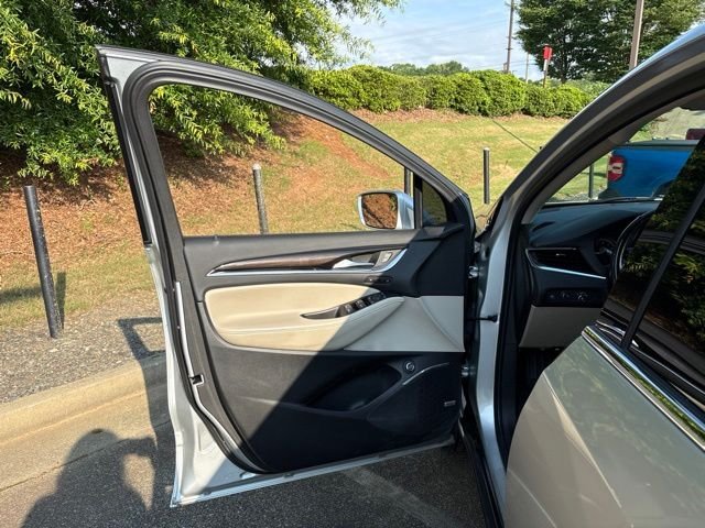 Used 2019 Silver Buick Premium Group image 6