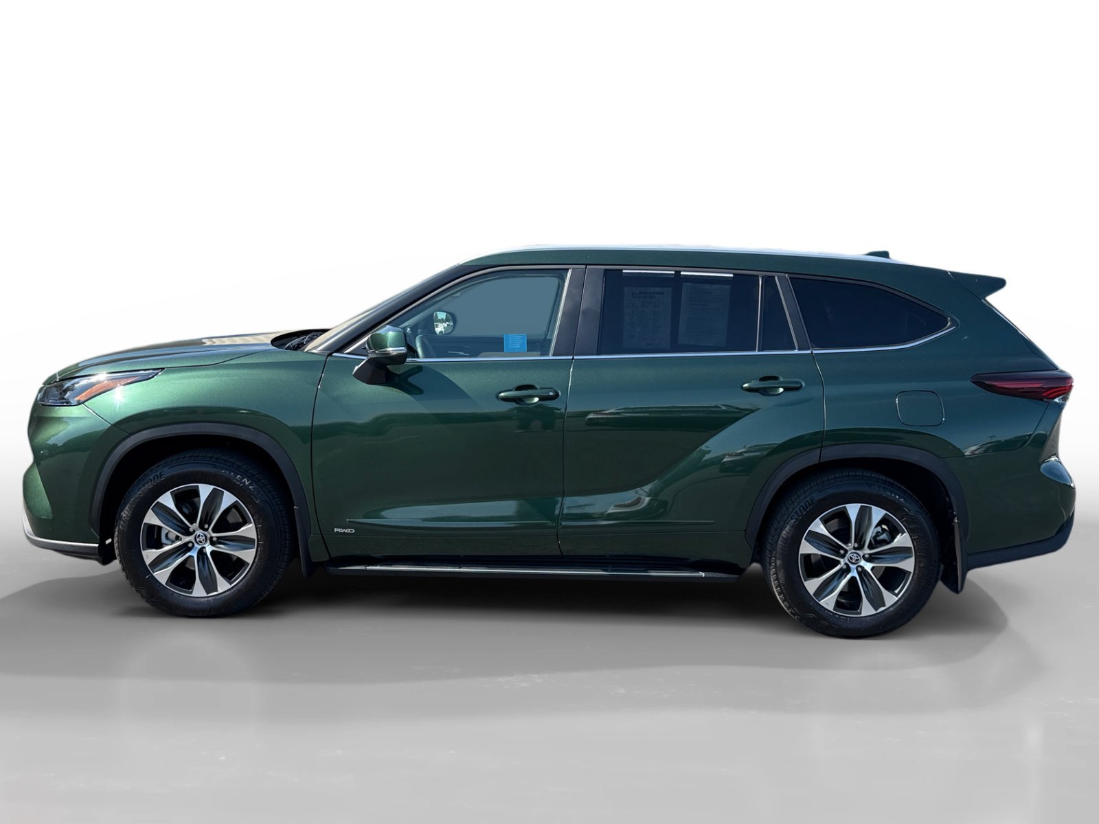 Used 2025 Cypress Toyota XLE image 2