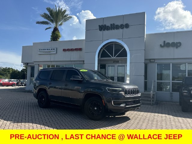 2022 Jeep Wagoneer