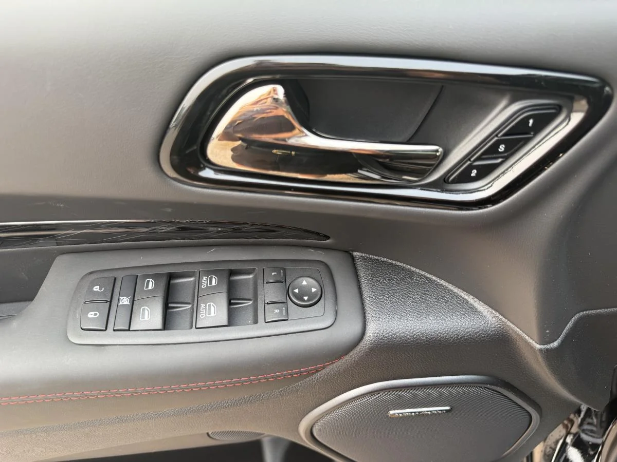 New 2026 Black Dodge Gt Hemi V8 Premium image 13