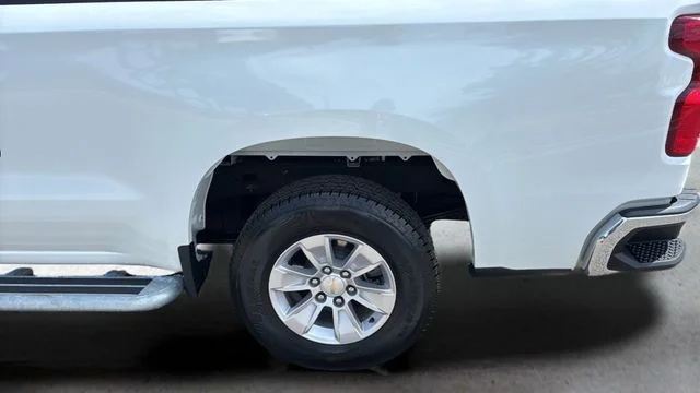 Used 2025 White Chevrolet WT image 33