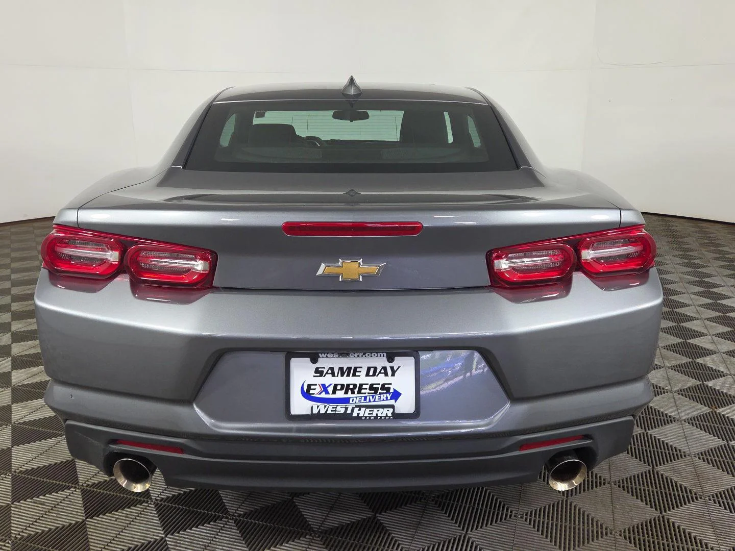 Used 2022 Satin Steel Metallic Chevrolet 1LT image 5
