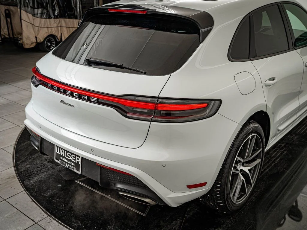 Used 2025 Carrara White Metallic Porsche  image 22