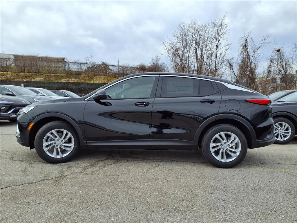 New 2026 Ebony Twilight Metallic Buick Preferred image 24