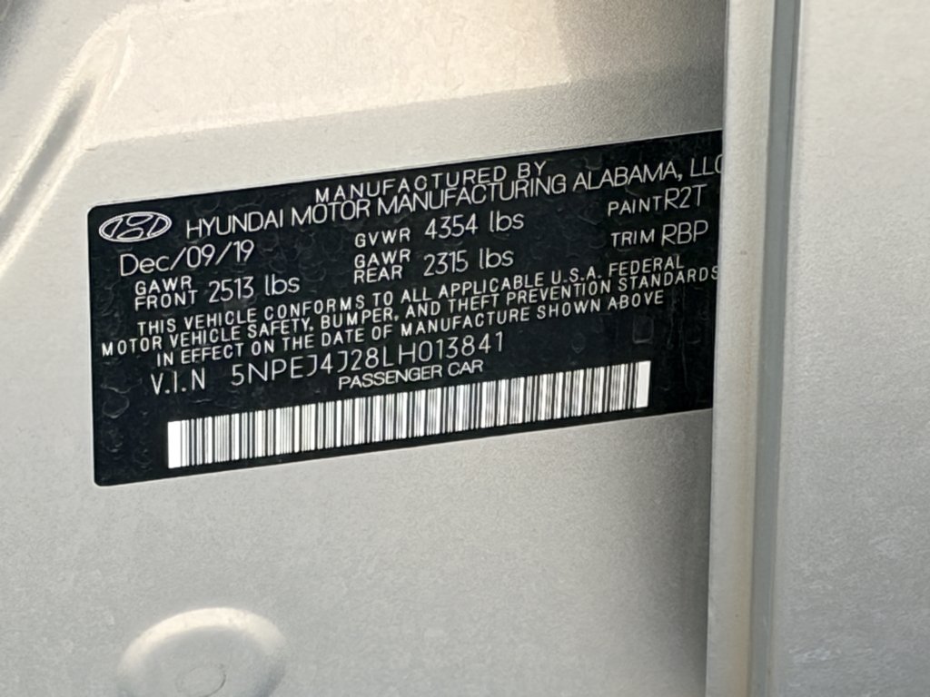 Used 2020 Shimmering Silver Pearl Hyundai SEL Plus image 22