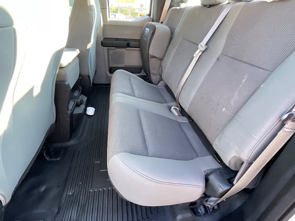 Used 2018 Oxford White Ford XL image 15