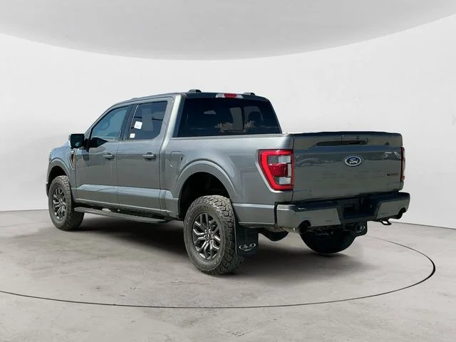 Used 2023  Ford Tremor image 3