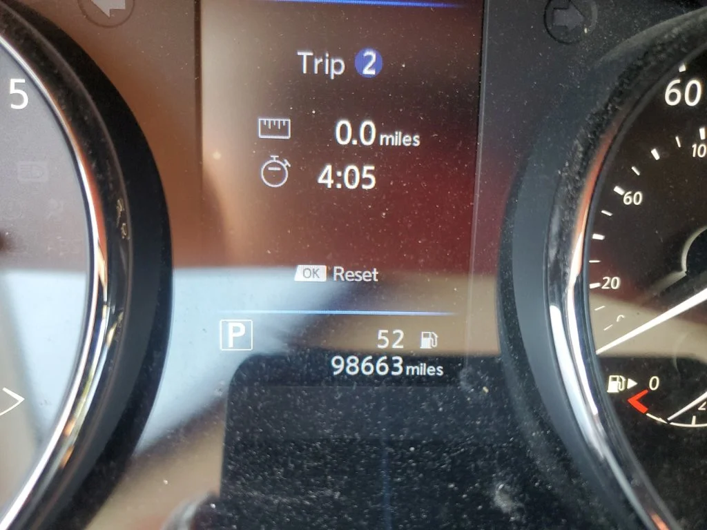 Used 2020 White Nissan SV image 19