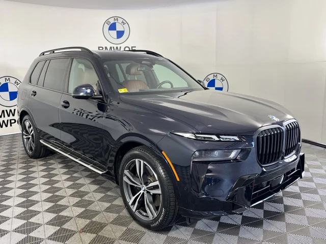 2025 BMW X7 xDrive40i