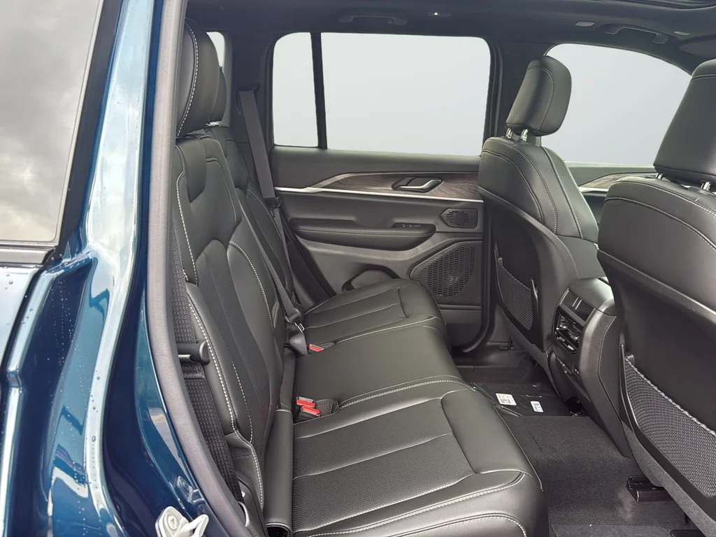New 2027 Blue Jeep Limited image 37