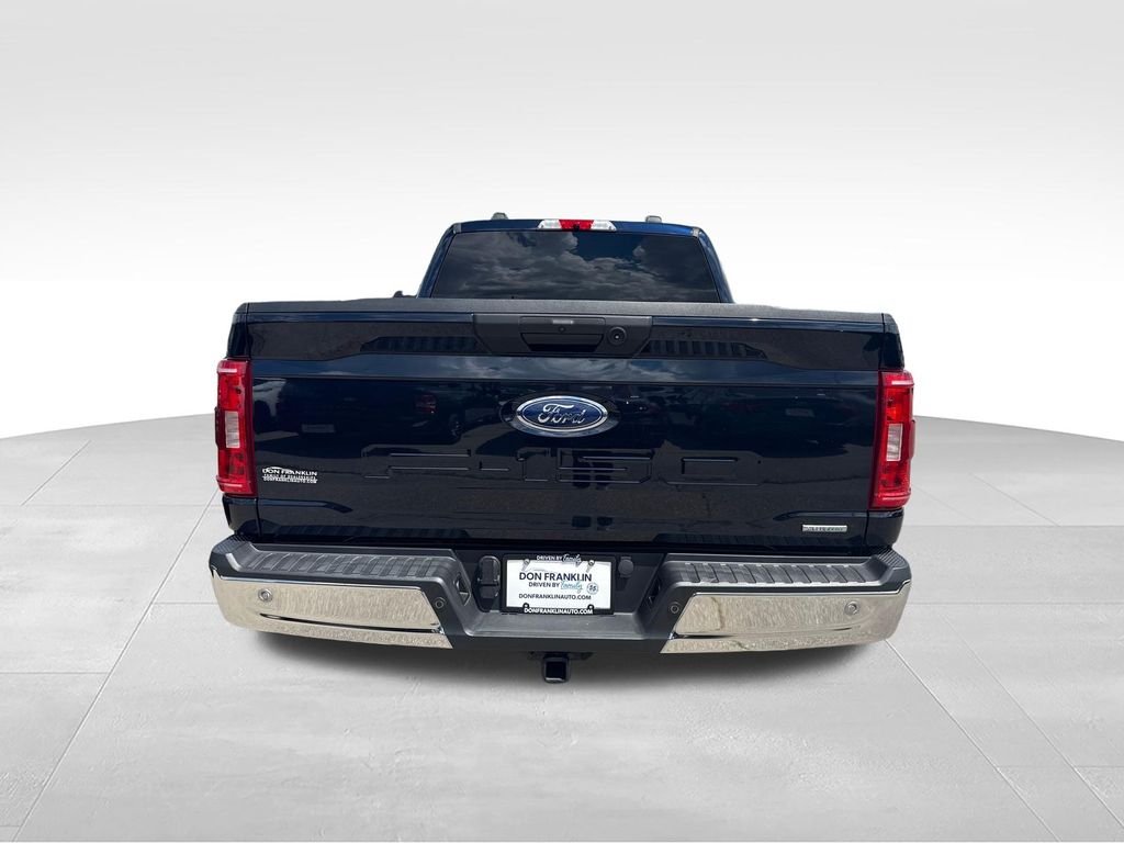 Used 2022 Blue Ford XLT image 4