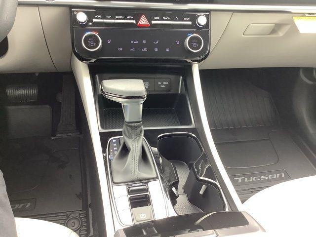 New 2026 White Pearl Hyundai SEL image 29