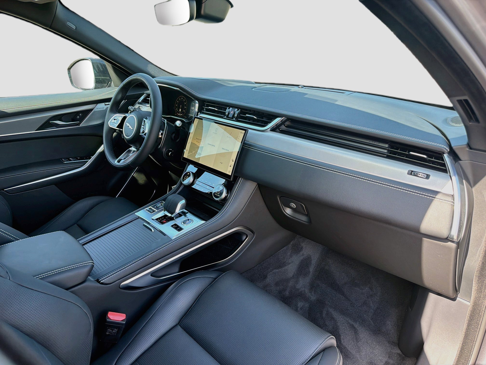 2026 Jaguar F-Pace R-Dynamic S - Photo 15