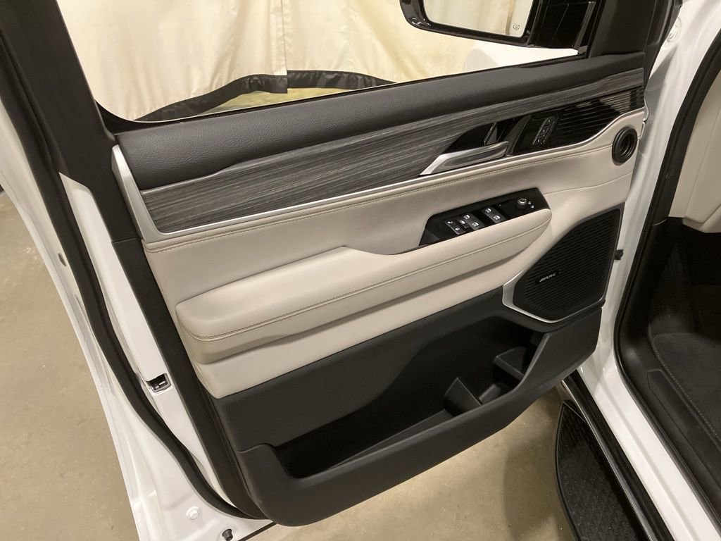 Used 2024 Bright White Clearcoat Jeep Series II image 9