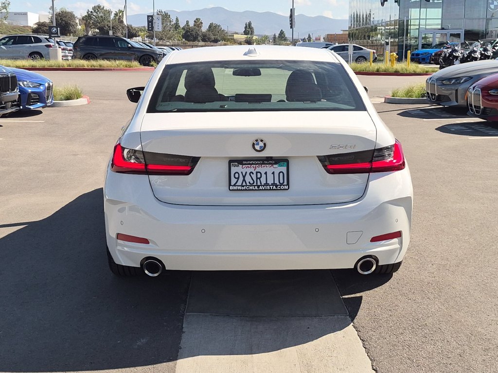 Used 2026 Alpine White BMW 330i image 7